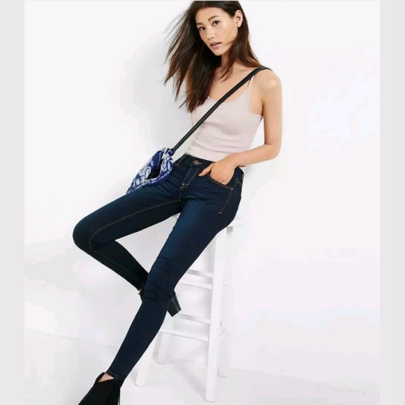 EXPRESS 0S Womens Soft Low Rise Dark Wash Jean - Picture 2 of 4